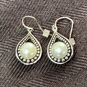 Beautify Brand New in Plastic Women's .925 Silver Earlings with White Gemstone 6